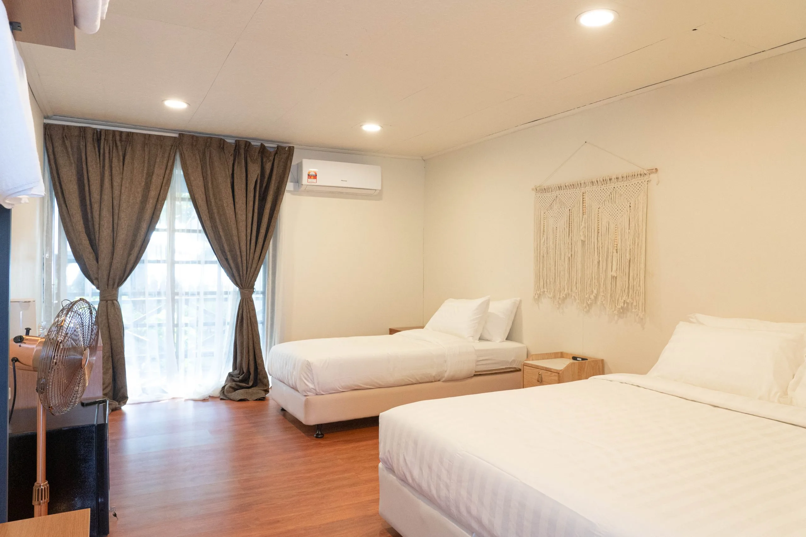 Timber House Triple Room